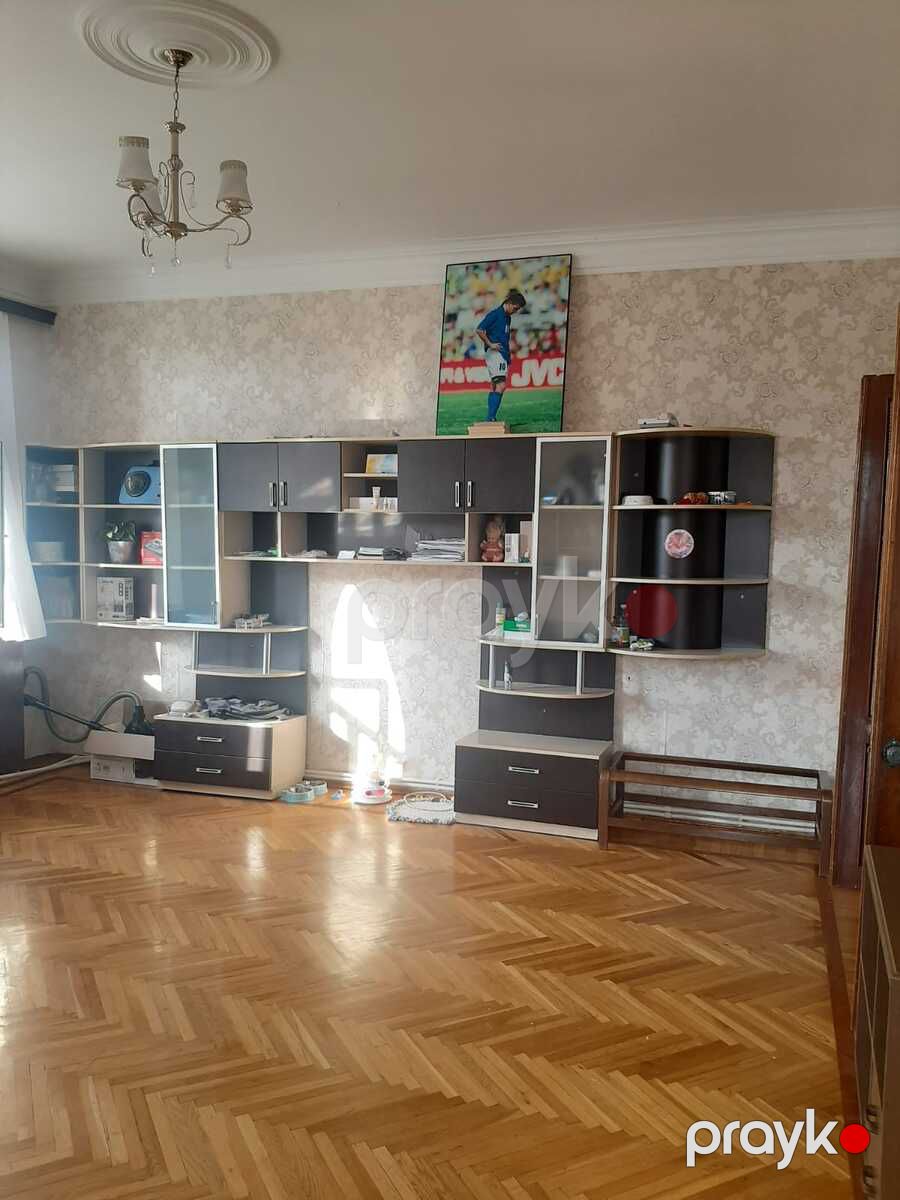 Satılır 2 otaqlı köhnə tikili 75 m² — Mənzil, Bakı (4)