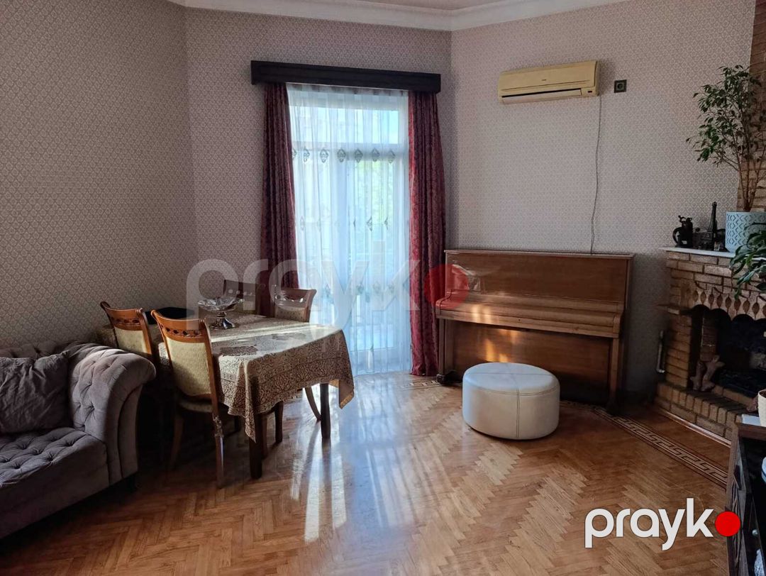 Satılır 3 otaqlı köhnə tikili 100 m² — Mənzil, Bakı (7)