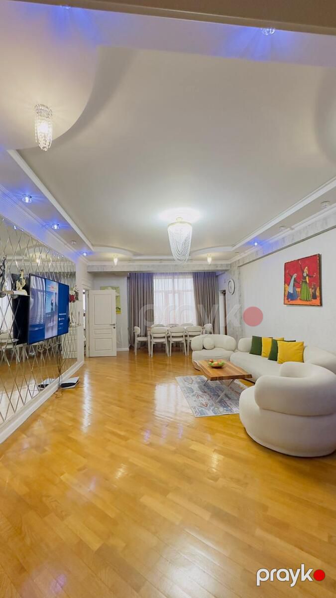 Satılır 4 otaqlı yeni tikili 180 m² — Mənzil, Bakı (3)