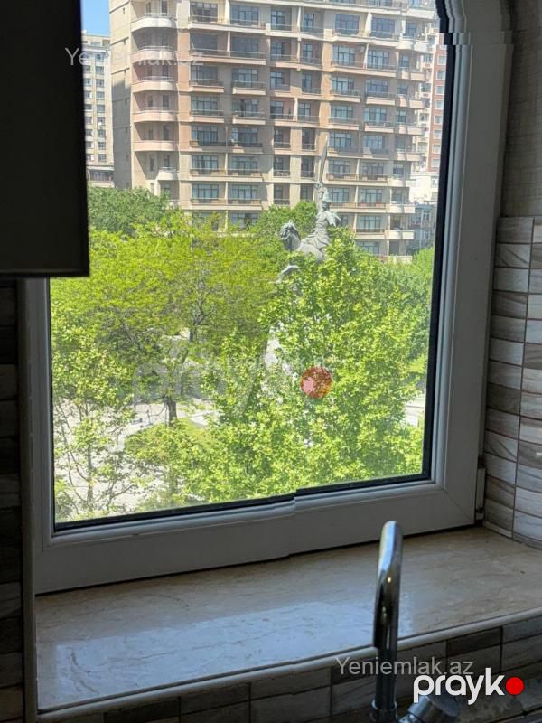 Satılır 3 otaqlı Bina evi menzil (Köhnə tikili), 85 m², Nəsimi rayonu — Mənzil, Bakı (5)