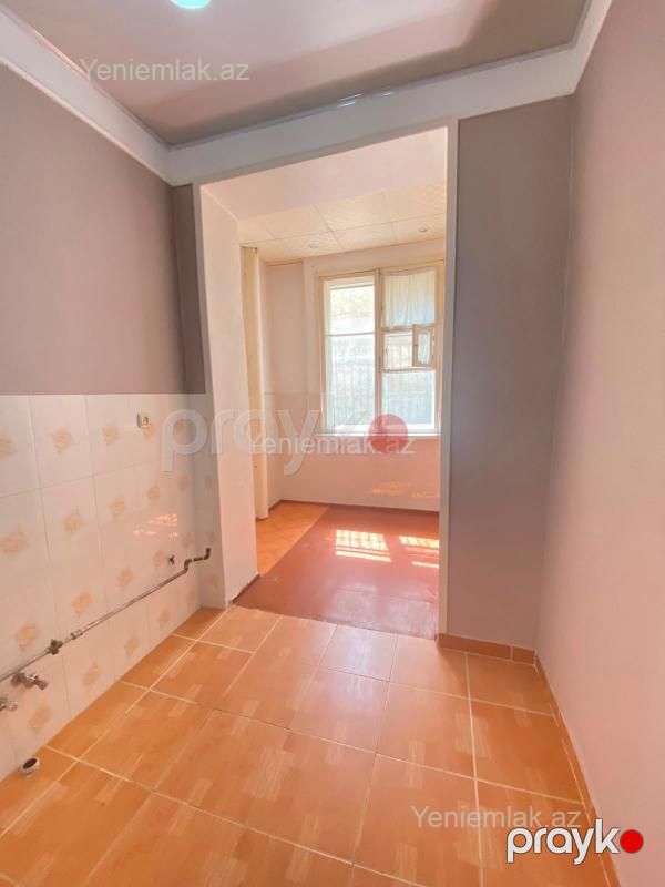Satılır 2 otaqlı Bina evi menzil (Köhnə tikili), 66 m², 3-cü məhəllə — Mənzil, Sumqayıt (6)