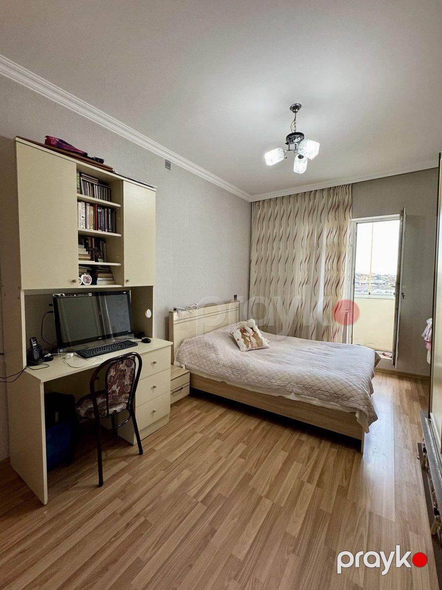Satılır 4 otaqlı köhnə tikili 110 m² — Mənzil, Bakı (5)