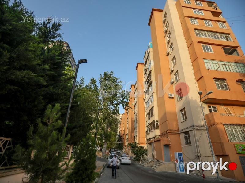Satılır 3 otaqlı Bina evi menzil (Köhnə tikili), 65 m², Xətai rayonu — Mənzil, Bakı (12)