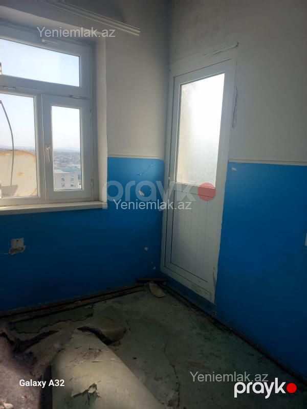 Satılır 3 otaqlı Bina evi menzil (Köhnə tikili), 72 m², 12-ci mikrorayon — Mənzil, Sumqayıt (2)