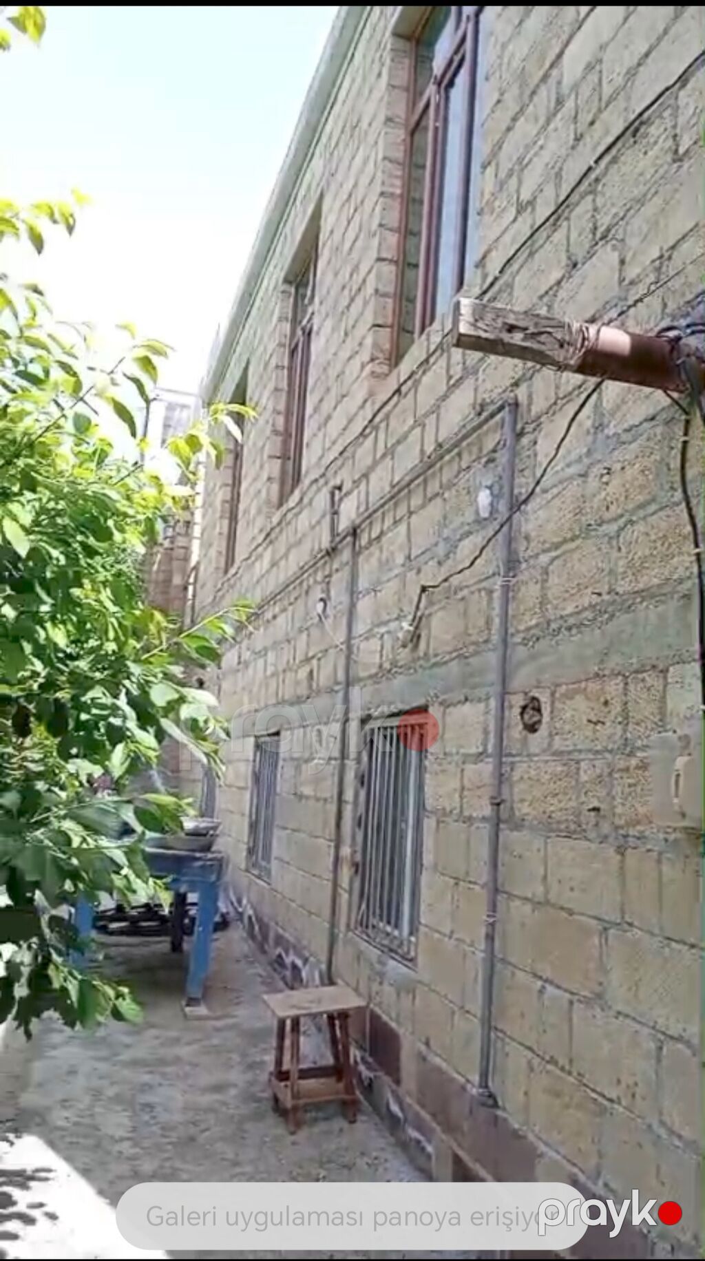 Göy göl şəhəri poçtun yanı kafe 500 yanı tərəfdə yarı tikili ev — Ev, villa, Goranboy (2)