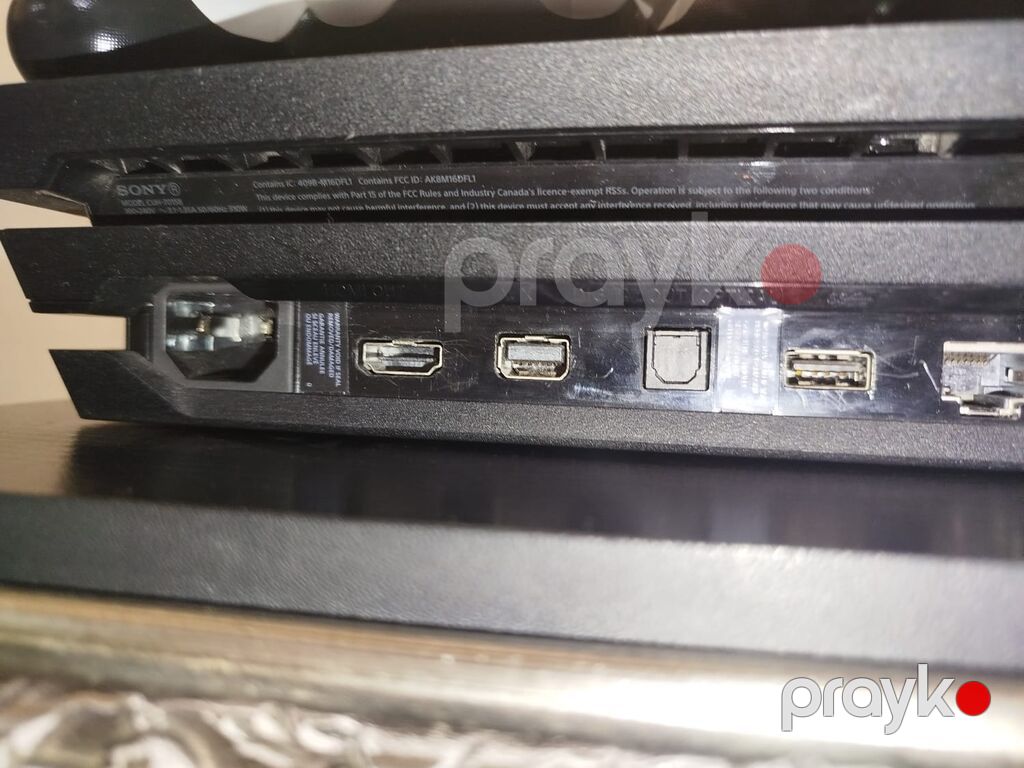 PlayStation 4 Pro (PS4 Pro) oyun konsolu Komplekt: - PS4 Pro 1TB — Oyun konsolları, Gəncə (7)