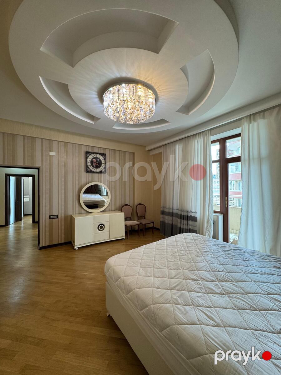Satılır 4 otaqlı yeni tikili 221 m² — Mənzil, Bakı (11)
