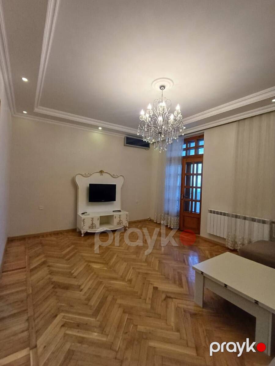 İcarəyə verilir 2 otaqlı köhnə tikili 65 m² — Mənzil, Bakı (2)