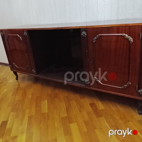 Televizor altlığı — Bakı
