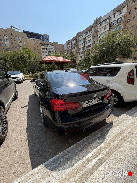 BMW 330, 2.0 L, 2016 il, 200 000 km — Avtomobillər, Bakı (8)
