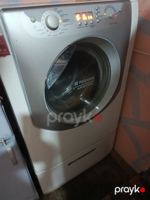 Paltaryuyan Hotpoint Ariston — Bakı