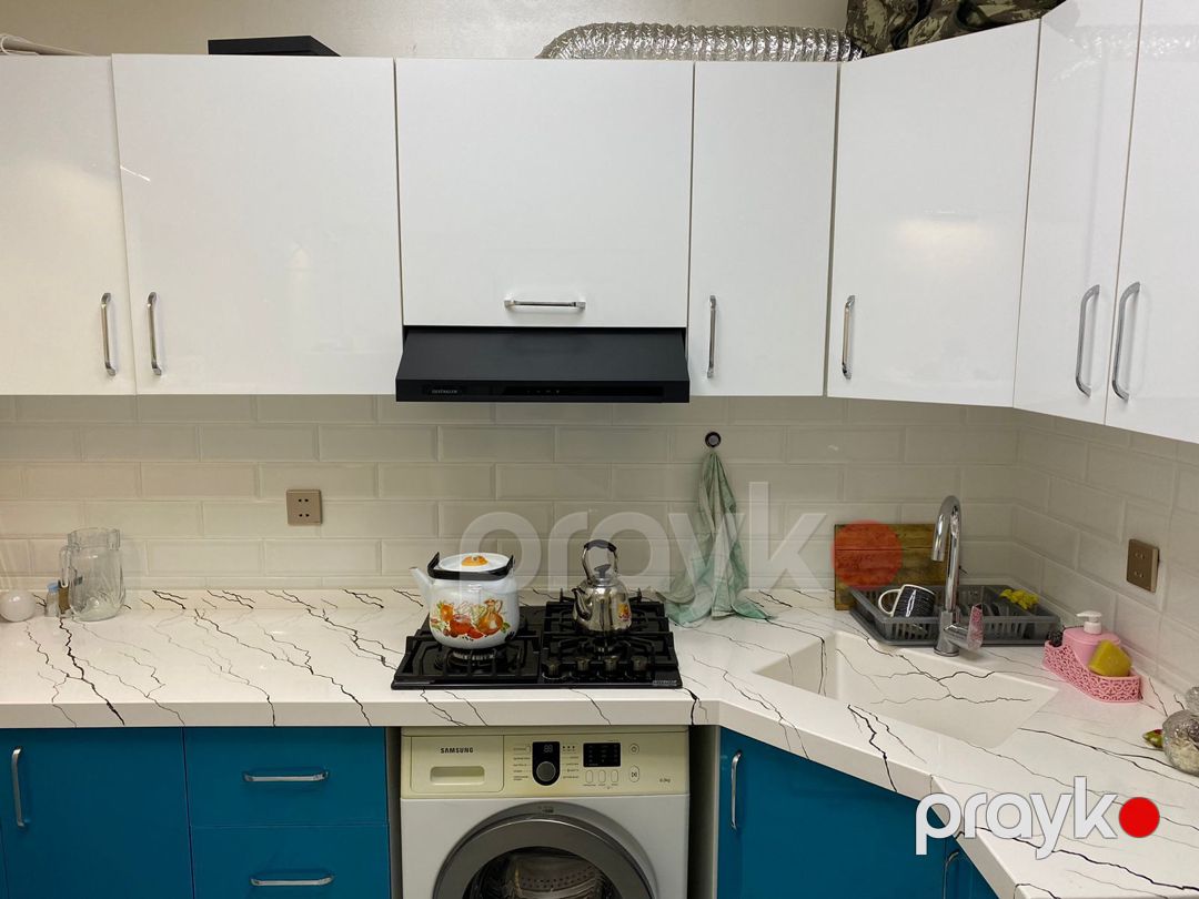 Satılır 2 otaqlı köhnə tikili 55 m² — Mənzil, Bakı (3)