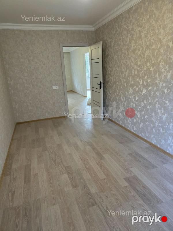 Satılır 2 otaqlı Bina evi menzil (Köhnə tikili), 50 m², 3-cü mikrorayon — Mənzil, Sumqayıt (4)