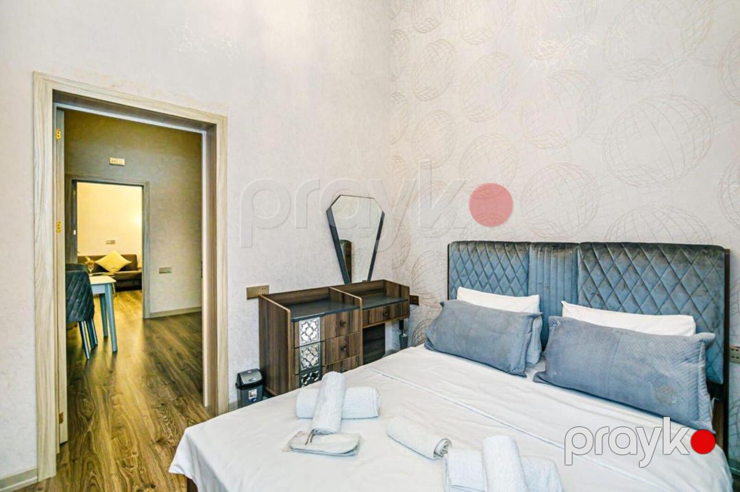 Satılır 2 otaqlı köhnə tikili 72 m² — Mənzil, Bakı (8)