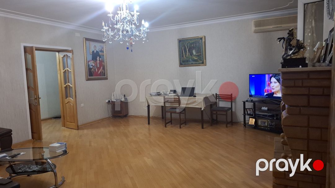 Satılır 4 otaqlı köhnə tikili 120 m² — Mənzil, Bakı (8)