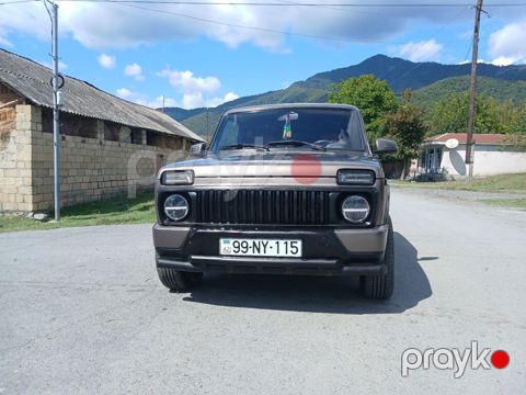 Lada (VAZ) Niva, 1.7 L, 2015 il, 156 000 km — Zaqatala