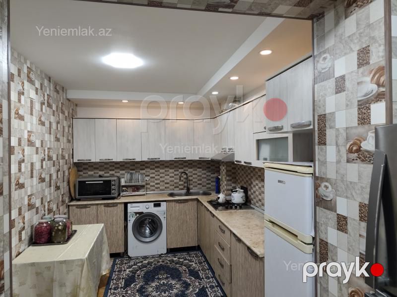 Satılır 4 otaqlı Bina evi menzil (Köhnə tikili), 90 m², 12-ci mikrorayon — Mənzil, Sumqayıt (11)