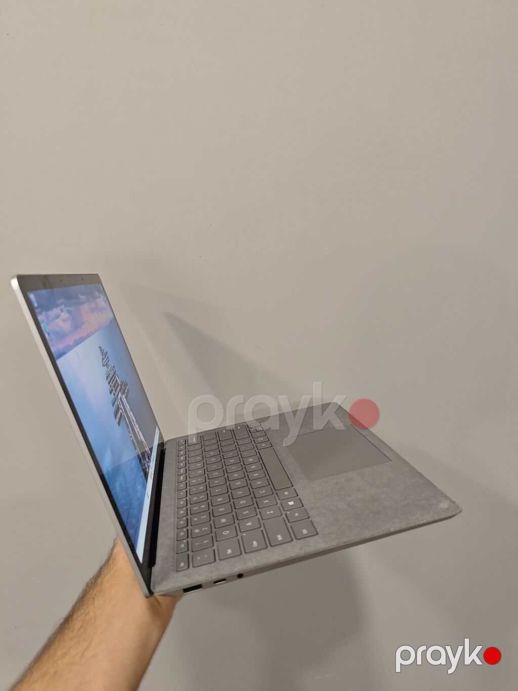 Premium biznes noutbuku Microsoft Surface Laptop 4 13.5" — i5 / 8GB — Digər notbuklar, Bakı (4)