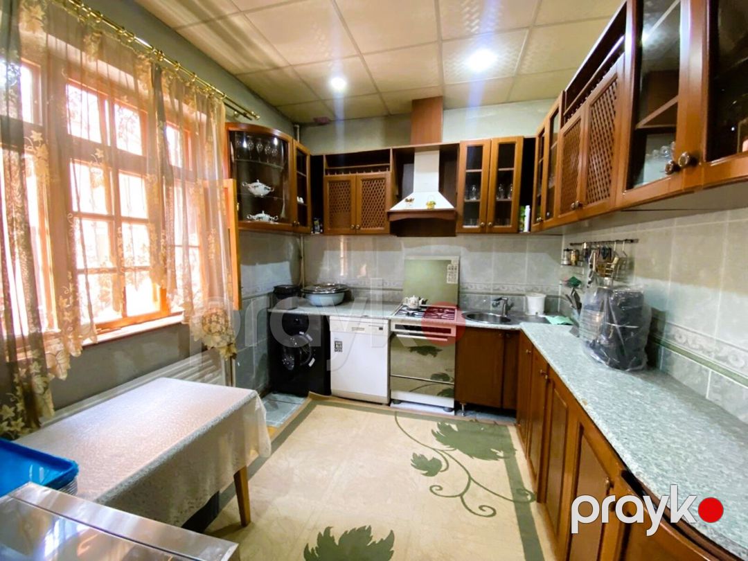 Satılır 5 otaqlı həyət evi/bağ evi 200 m² — Ev, villa, Bakı (4)