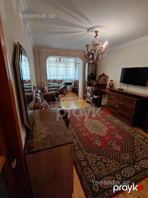 Satılır 4 otaqlı Bina evi menzil (Köhnə tikili), 80 m², Xətai rayonu — Bakı