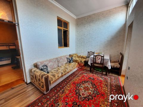 Satılır 3 otaqlı köhnə tikili 52 m² — Bakı