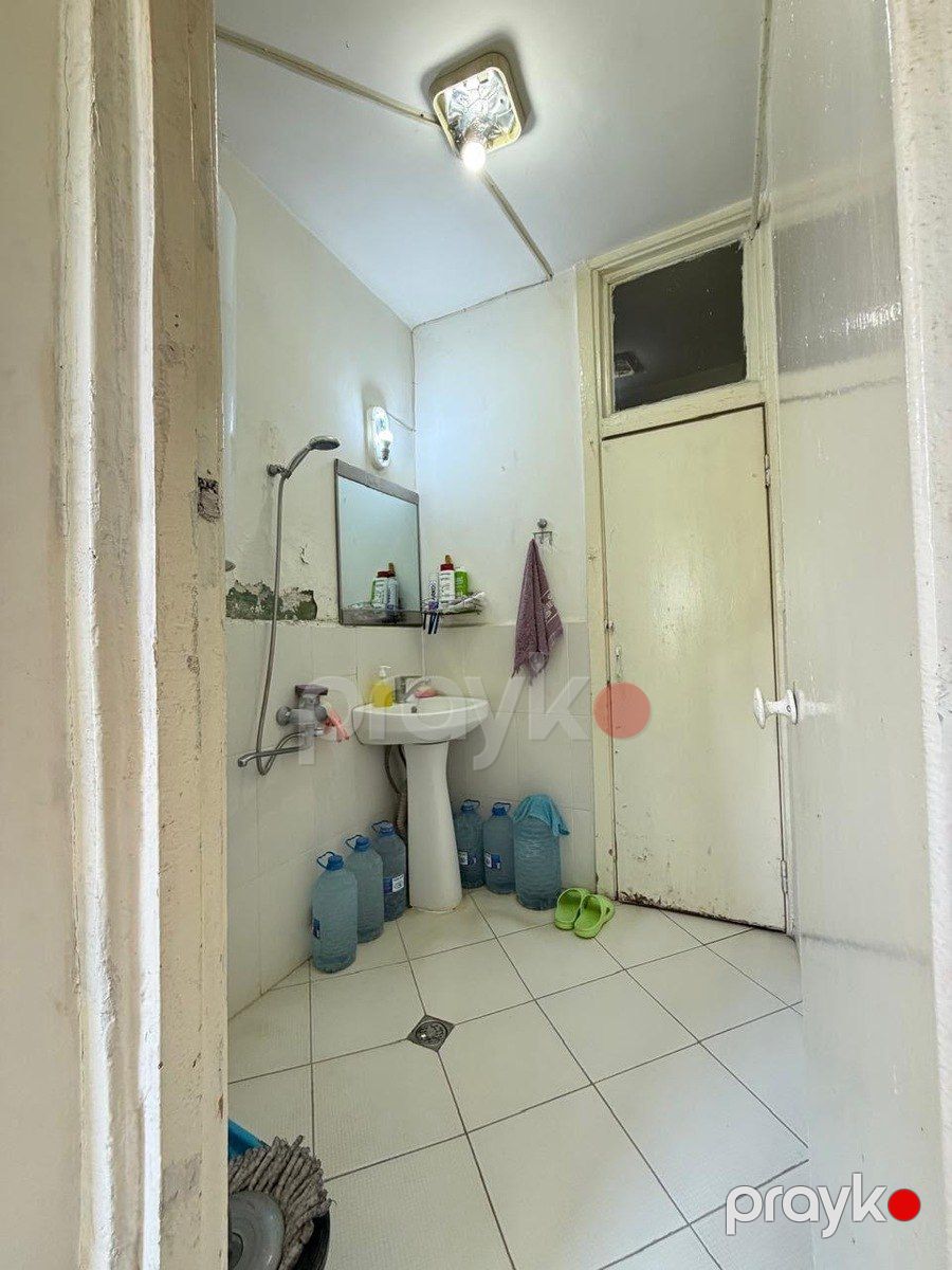 Satılır 1 otaqlı köhnə tikili 35 m² — Mənzil, Bakı (9)