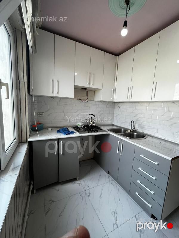 Satılır 2 otaqlı Bina evi menzil (Köhnə tikili), 45 m², 8-ci mikrorayon — Mənzil, Sumqayıt (8)