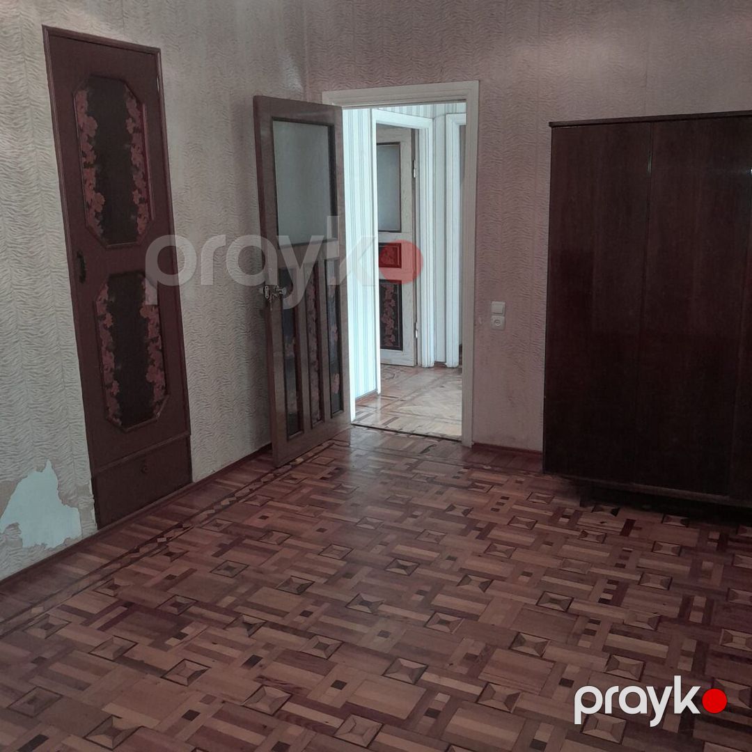 Satılır 2 otaqlı köhnə tikili 55 m² — Mənzil, Bakı (3)