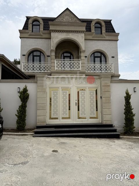 Satılır 6 otaqlı həyət evi/bağ evi 450 m² — Bakı