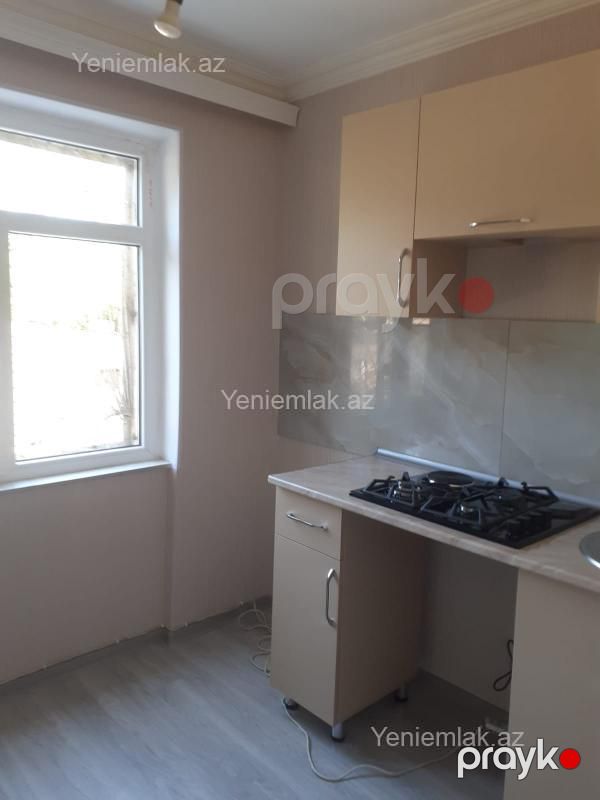 Satılır 1 otaqlı Bina evi menzil (Köhnə tikili), 33 m², 4-cü mikrorayon — Mənzil, Sumqayıt (9)