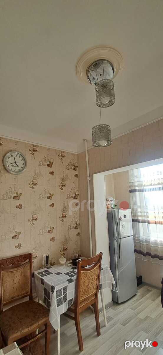 Satılır 2 otaqlı köhnə tikili 65 m² — Mənzil, Bakı (10)