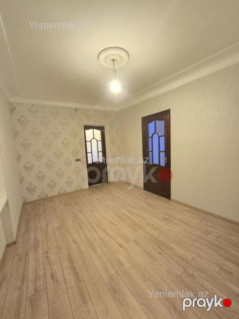 Satılır 2 otaqlı Bina evi menzil (Köhnə tikili), 45 m², 4-cü məhəllə — Sumqayıt