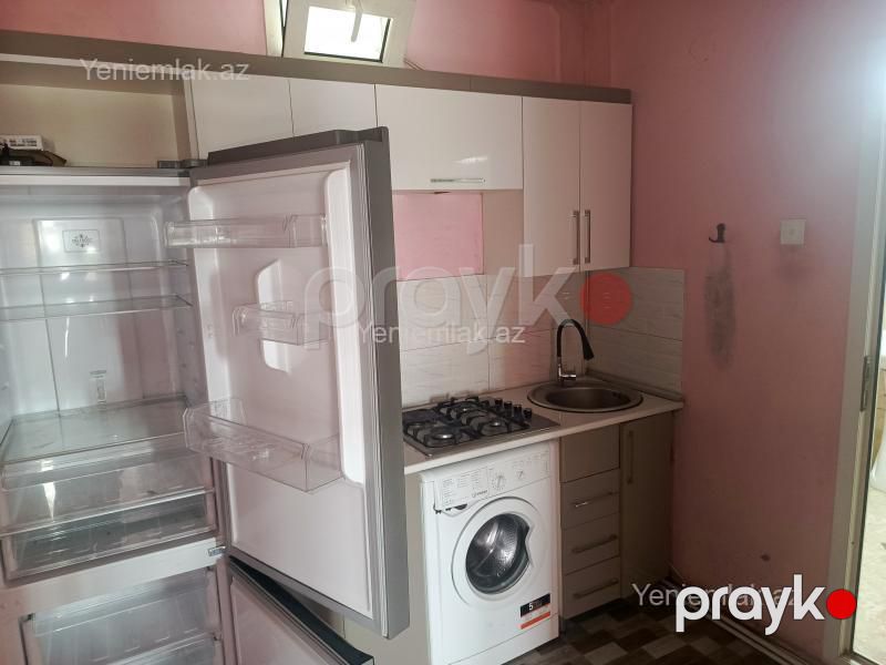 Satılır 2 otaqlı Bina evi menzil (Köhnə tikili), 45 m², 9-cu mikrorayon — Mənzil, Sumqayıt (9)