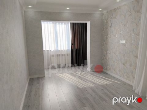 Satılır 2 otaqlı köhnə tikili 62 m² — Bakı