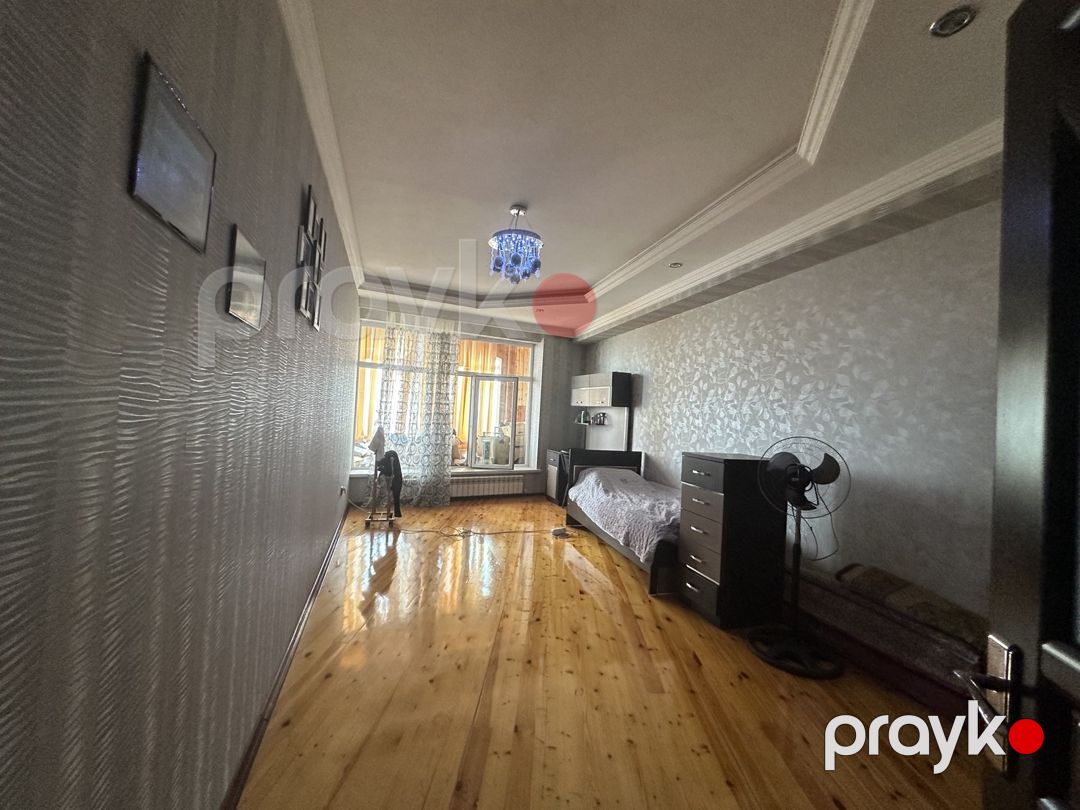 Satılır 4 otaqlı yeni tikili 300 m² — Mənzil, Bakı (7)