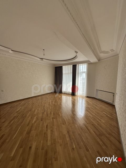Satılır 6 otaqlı yeni tikili 315 m² — Bakı