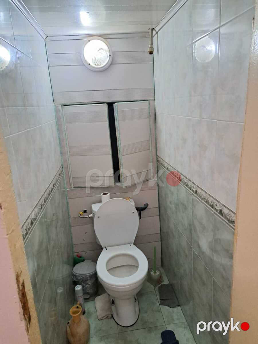 Satılır 2 otaqlı köhnə tikili 60 m² — Mənzil, Bakı (9)