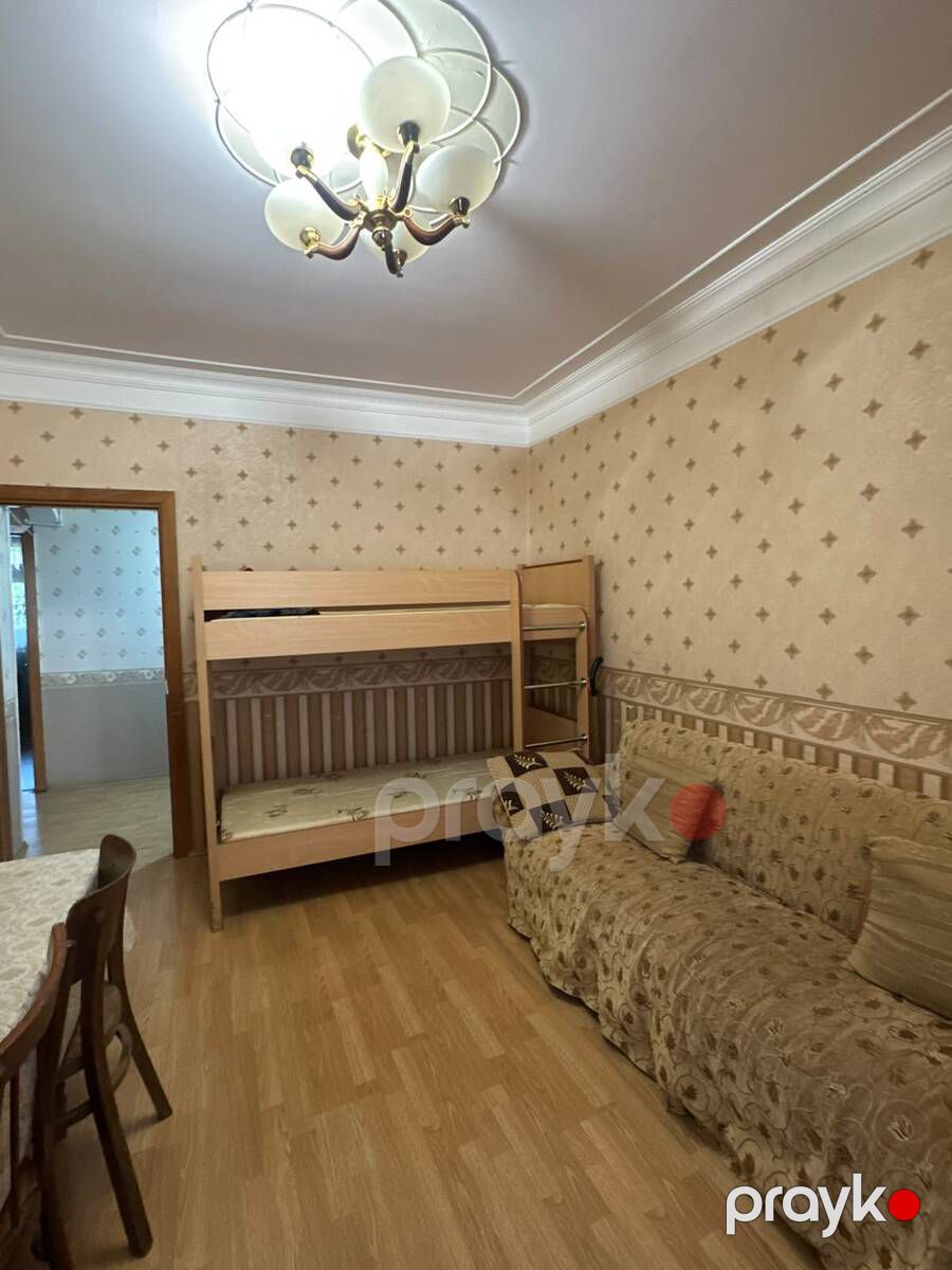 Satılır 5 otaqlı köhnə tikili 110 m² — Mənzil, Bakı (8)