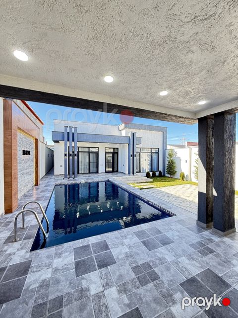 Satılır 4 otaqlı həyət evi/bağ evi 160 m² — Bakı