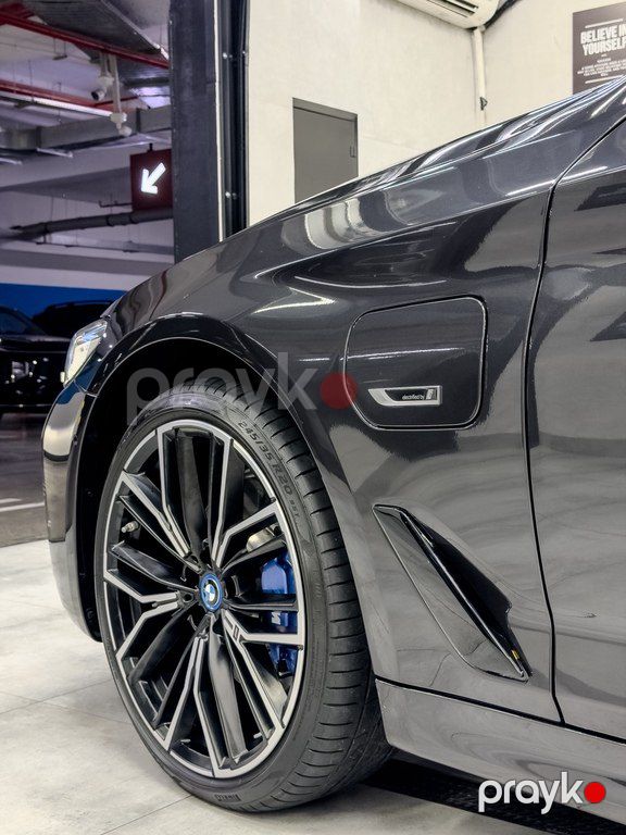 BMW 530e, 2.0 L, 12 kWh, 2022 il, 33 000 km — Avtomobillər, Bakı (8)