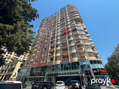 3 otaqlı, Yeni tikili, 175 kv. m — Bakı