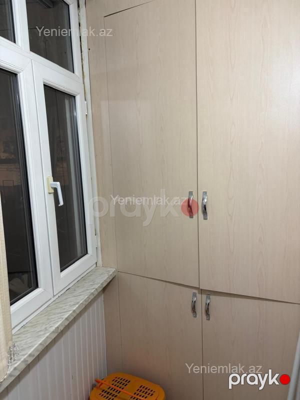 Satılır 3 otaqlı Bina evi menzil (Köhnə tikili), 70 m², 10-cu mikrorayon — Mənzil, Sumqayıt (3)