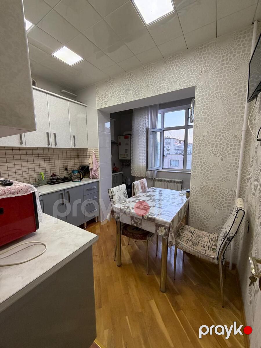 Satılır 3 otaqlı köhnə tikili 65 m² — Mənzil, Bakı (10)