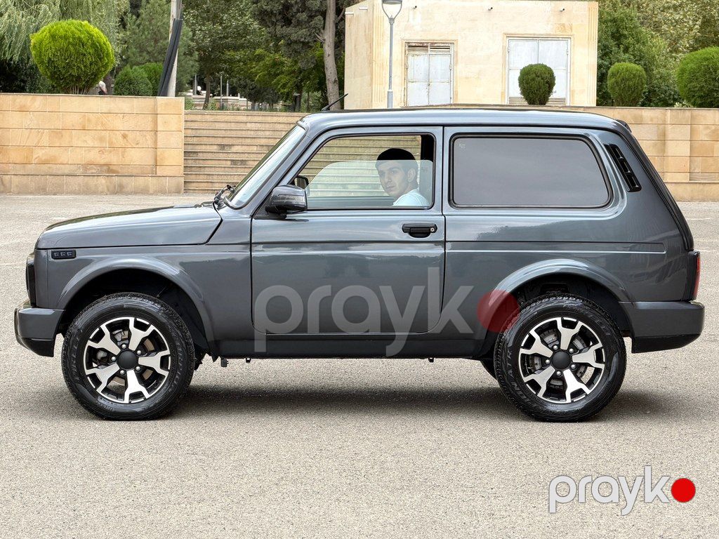 Lada (VAZ) Niva, 1.7 L, 2022 il, 51 000 km — Avtomobillər, Gəncə (6)