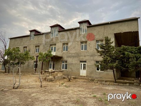 Satılır obyekt 10000 m² — Bakı