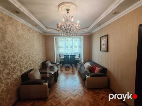 İcarəyə verilir 3 otaqlı köhnə tikili 80 m² — Bakı