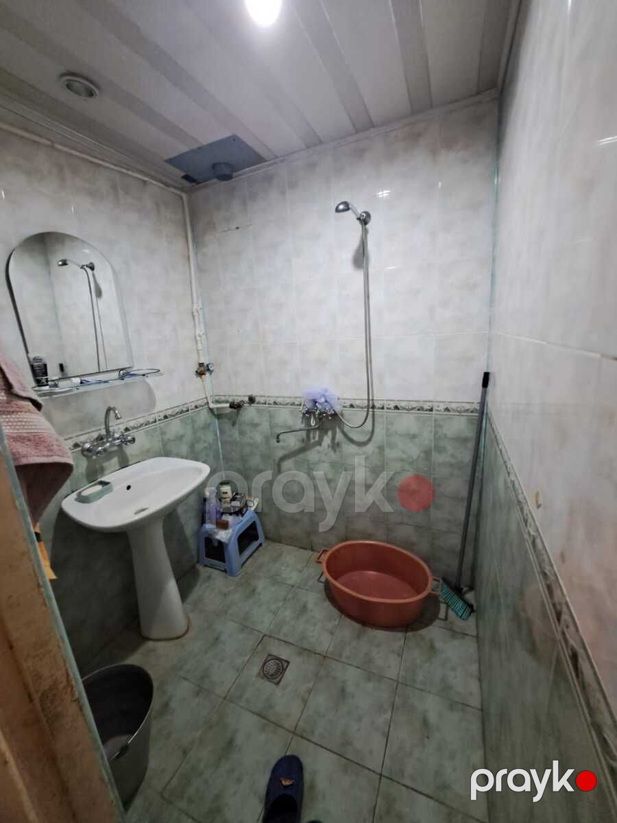 Satılır 2 otaqlı köhnə tikili 60 m² — Mənzil, Bakı (10)