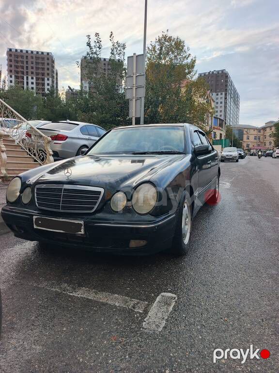 Mercedes E 270, 2.7 L, 2001 il, 235 000 km — Avtomobillər, Bakı (3)