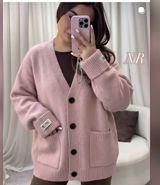 Oversize kardiqan – pudra çəhrayı rəngdə - Yumşaq, isti trikotaj — Arzu
