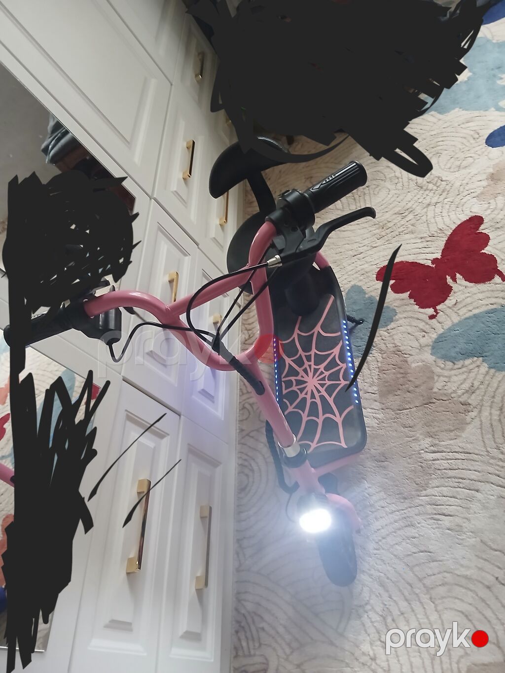 Uşaqlar üçün oturacaqlı elektrik skuter. Çəhrayı-qara rəng — Skuterlər, Bakı (4)